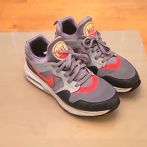 Nike Air Max size 10